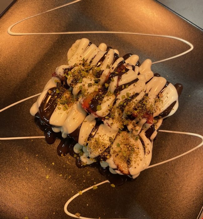 Nazenin Waffle